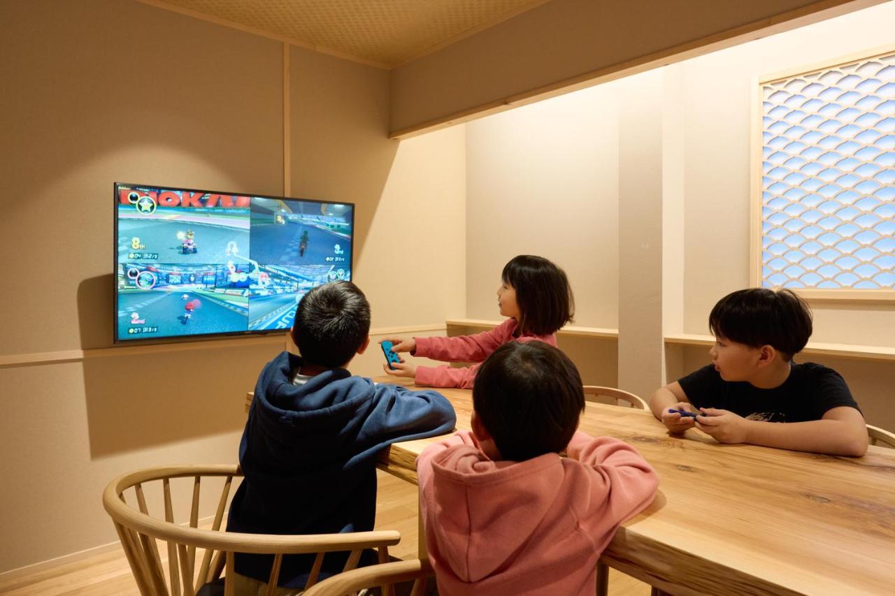 Konjakuso Osaka Tempozan "Ikesu" Projection M Apping Spa Konjakuso Osaka Tempozan "Takadoro" Wheel View ภายนอก รูปภาพ
