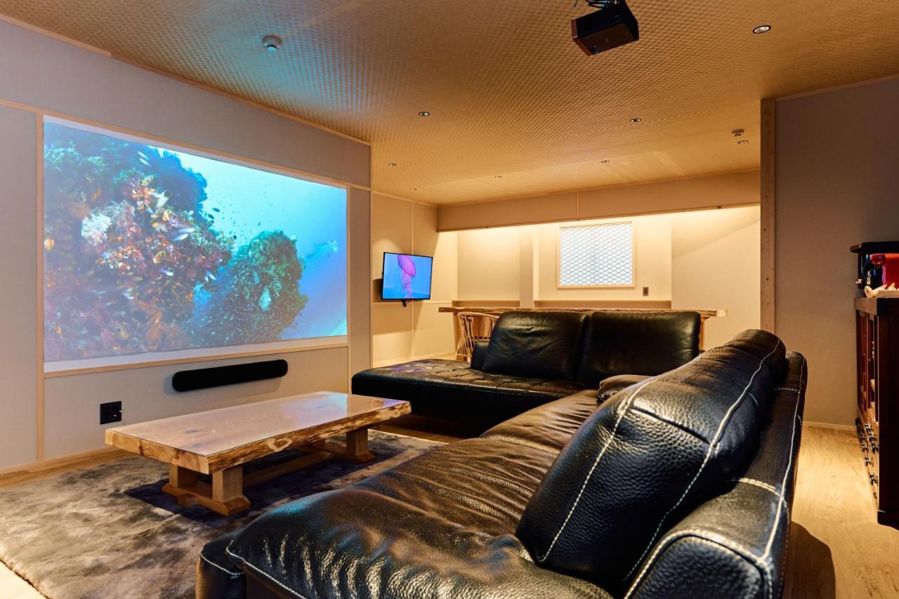 Konjakuso Osaka Tempozan "Ikesu" Projection M Apping Spa Konjakuso Osaka Tempozan "Takadoro" Wheel View ภายนอก รูปภาพ